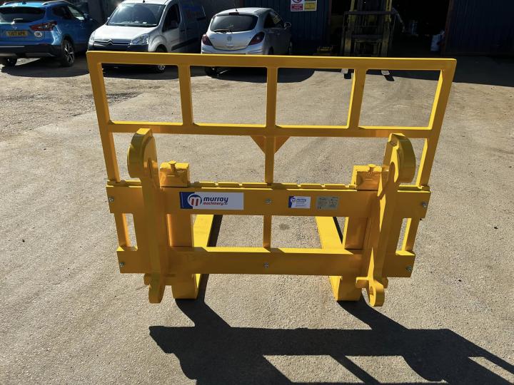 4 ton Pallet Fork with top guard