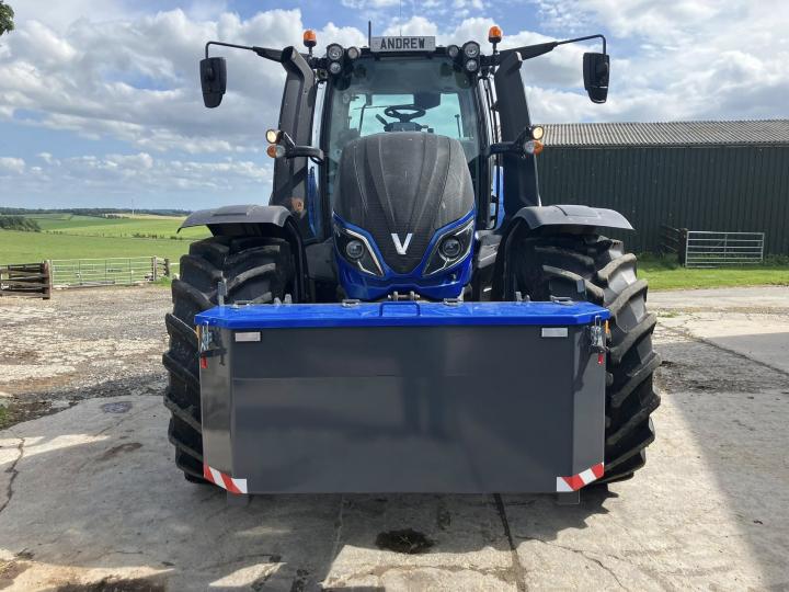 Tractor weight box come 200 litre diesel bowser