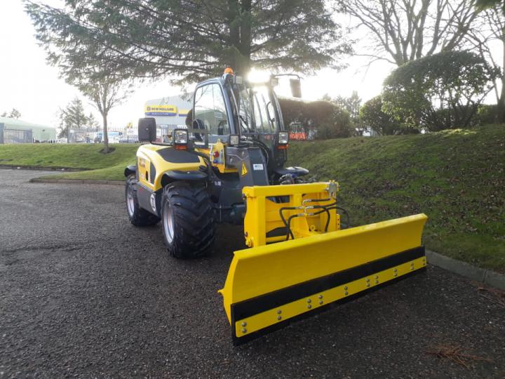 Snow Blade fitted to Wacker Neuson Telehandler