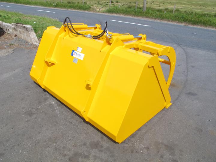 Waste Rehandling Bucket