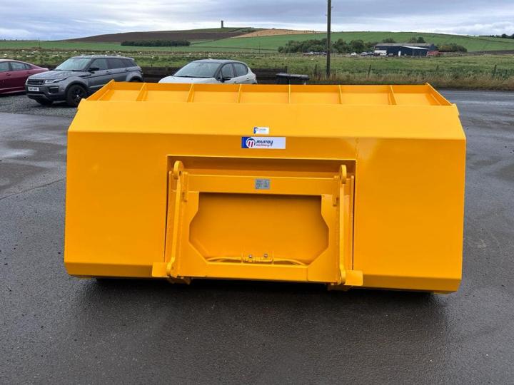 2.6m, 3.5 cub.m Hi-Tip Grain Bucket c/w spill guard