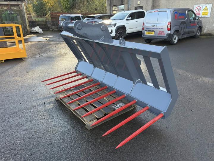 8 ft, 11 tine Muck fork with Merlo and 65mm pin slew brackets
