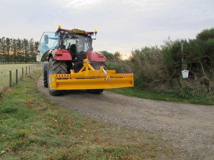 3m Gravel Road Grader