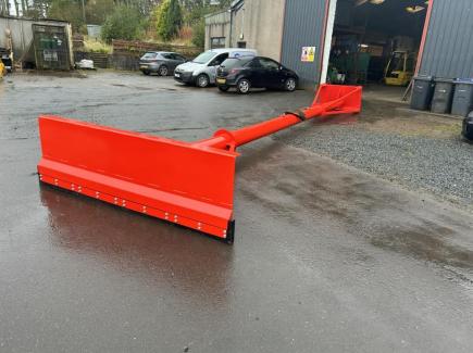 9m Grain Pusher with Pin and Cone Brackets