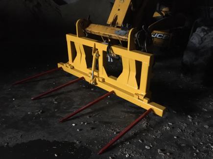 HD Double folding bale spike with JCB Brackets