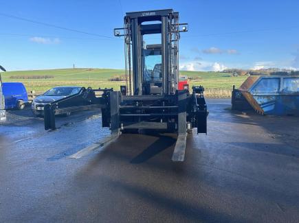 Pipe stabiliser recently fitted to a Kalmar DGC160