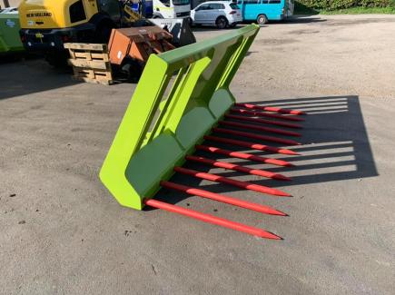 Claas Scorpion 741 Attachments