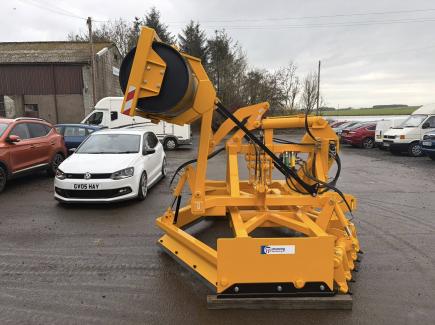 2.5m gravel road grader