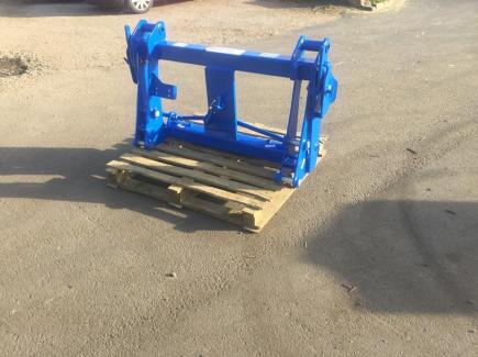 New Holland Quick Hitch Adaptor