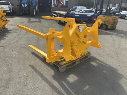 Potato Box Tippler with JCB Q-Fit hooks