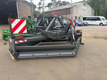 3m Gravel Road Graders