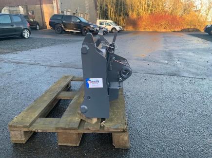 Kramer KT276 to pick up Euro attachments c/w manual locking