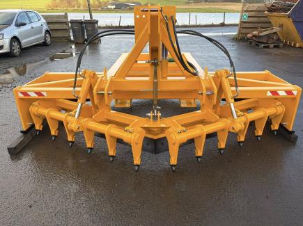 3m Gravel Road Grader with ripper teeth, bolt on Hardox and side plates