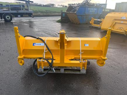 7ft wide road sweeper c/w 3 point linkage and manual slew