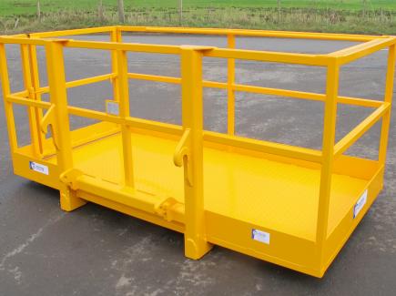 8' x 4' Access Platform c/w Euro Fittings