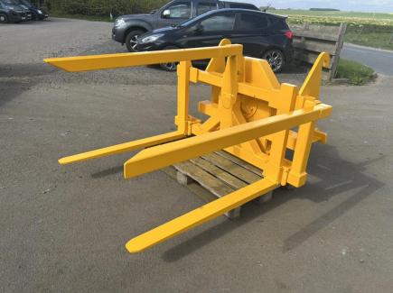 Potato Box Tippler with JCB Q-Fit hooks