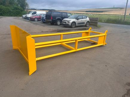 3.8m Grain Pusher with JCB Q-Fit brackets