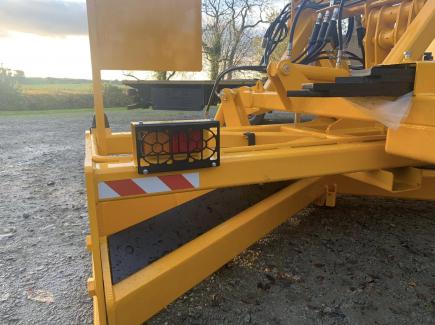 Grader out to New Zealand