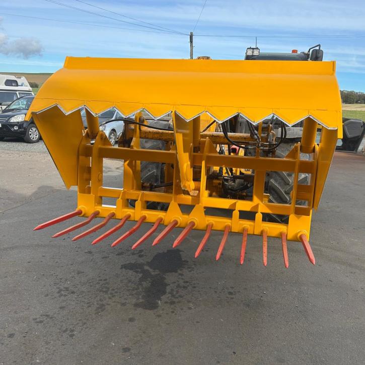 6' 5 Shear Grab with JCB Q-Fit brackets