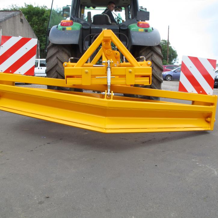 Road Grader MK 2 with tilting frame