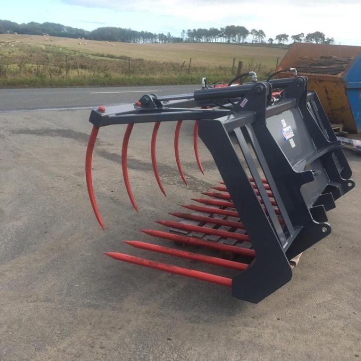 8' Contractor Model Muck Fork and Top Grab c/w Pin and Cone Brackets