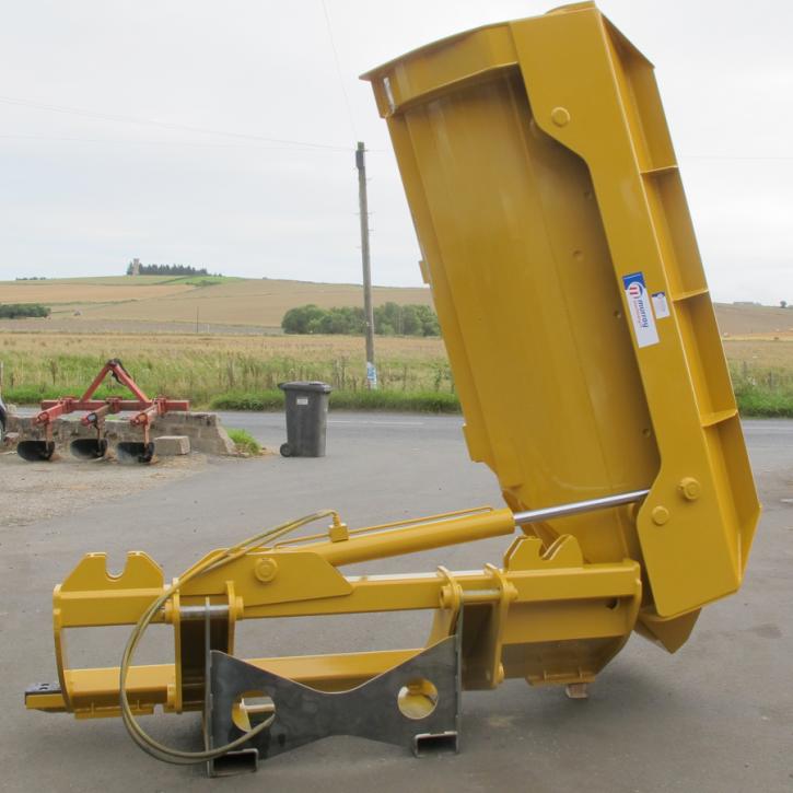 Side Tipping Bucket