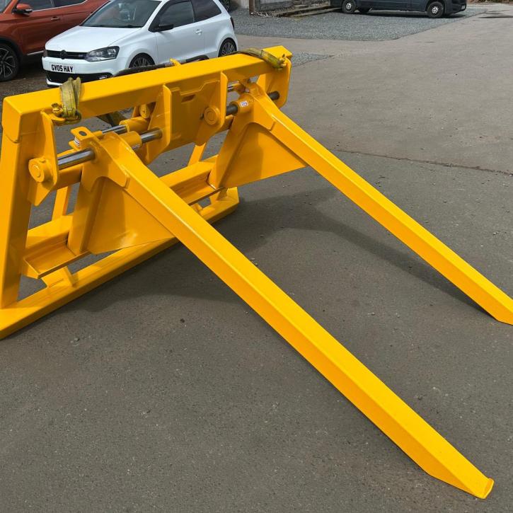 4 ton hydraulic Bag Lifter with JCB Q-Fit brackets