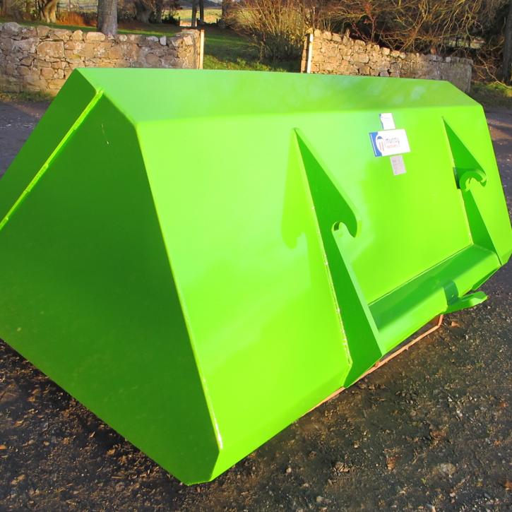 7' 6 Grain Bucket  c/w Merlo Fittings