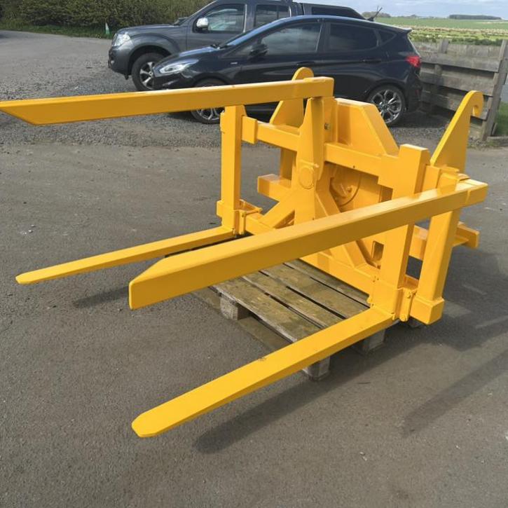 Potato Box Tippler with JCB Q-Fit hooks