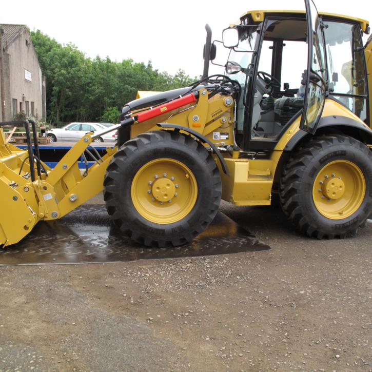 CAT 434E Quick Hitch