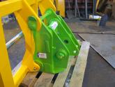 Merlo - JCB 526 Quick Hitch Adapter