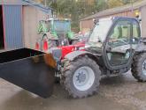 7' 6 Grain Bucket c/w Manitou fittings