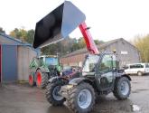 7' 6 Grain Bucket c/w Manitou Fittings