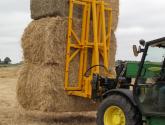 Square Bale Stacker - version for stacking 3 Heston or 6 round bales at a time.