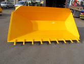 8ft wide Side Tipping Bucket with bucket teeth and pin and cone