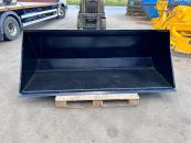 7' 6 General Purpose Bucket with Merlo Brackets