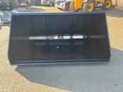 7', 1.5 cub.m Grain Bucket c/w Euro Brackets